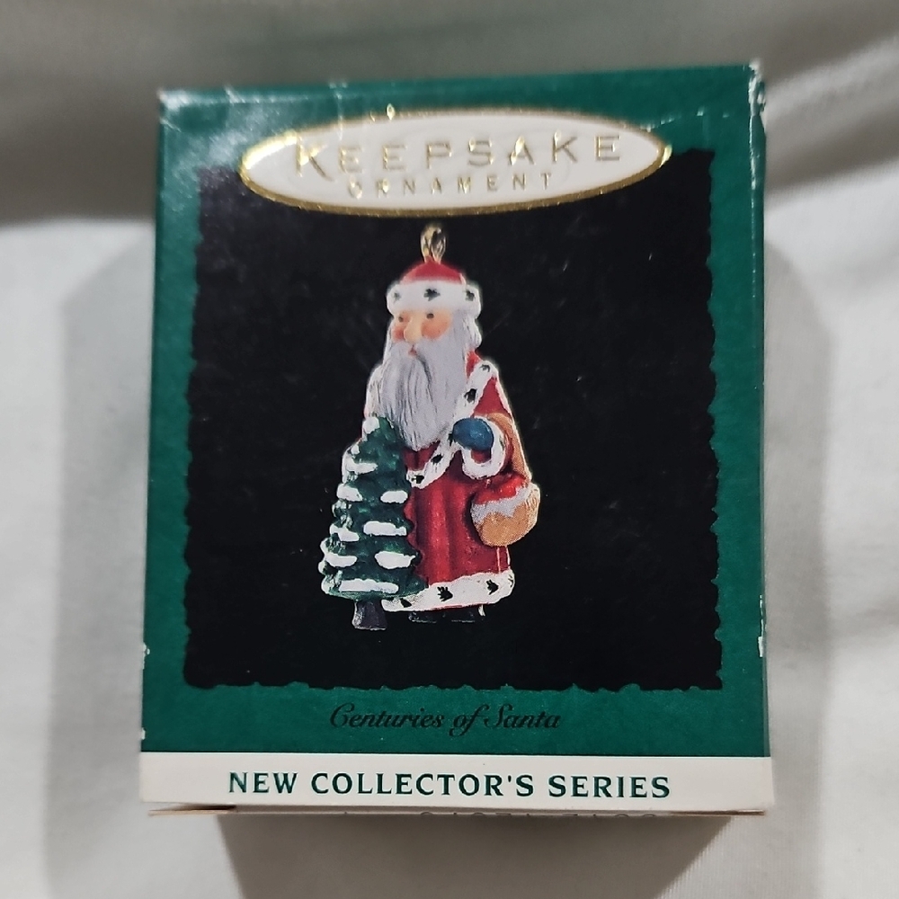 Hallmark Keepsake Ornament - Santa with Tree
